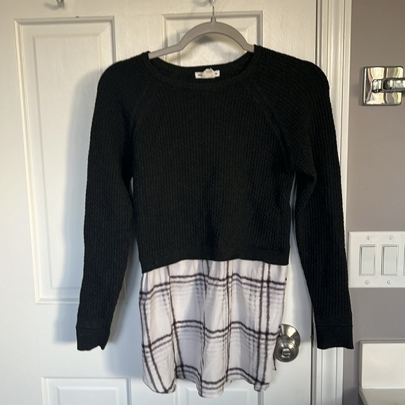 Club Monaco Layered Pullover - Picture 2 of 5